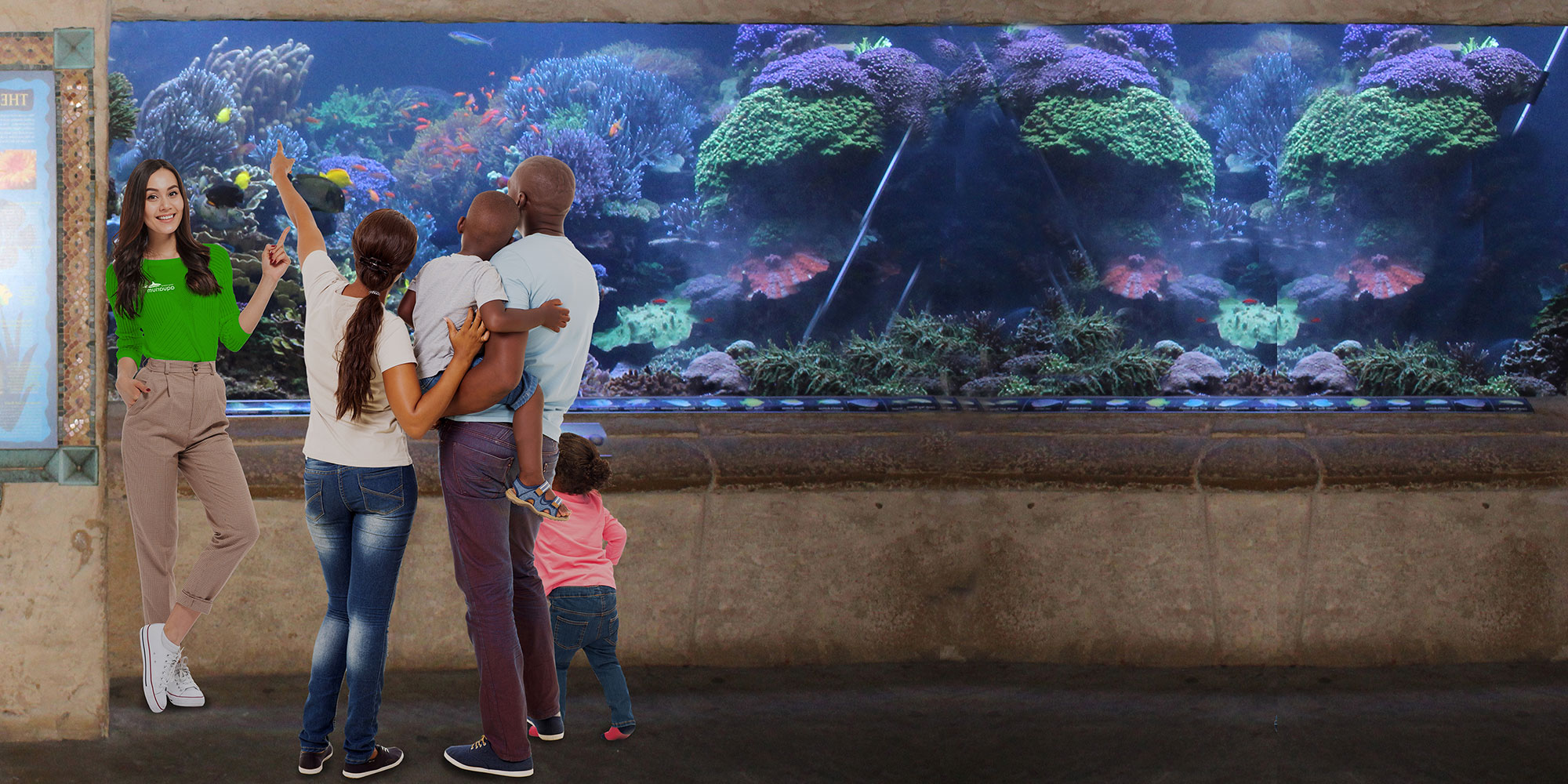 LIA Staff member giving tour of aquarium